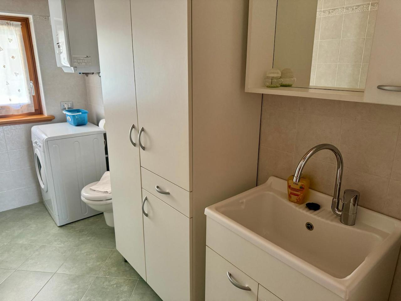 Ai Fol 6 - Stazione E Centro Apartment Feltre Exterior photo